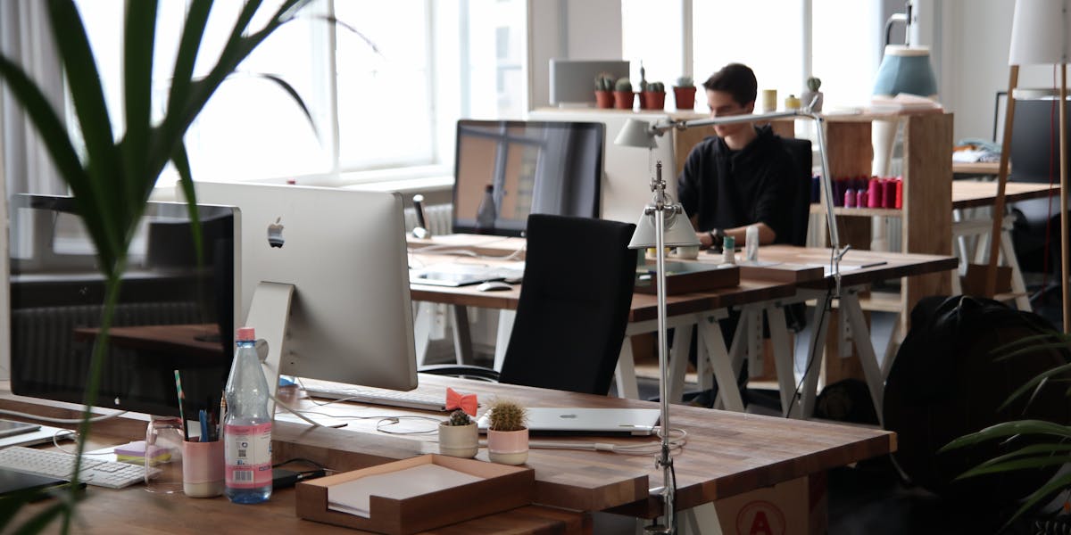 Why Your Office Needs a Smart Visitor Management System in 2025